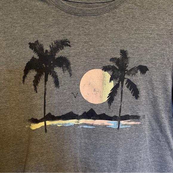 Goodfellow Women’s T-Shirt Size M - Picture 3 of 11